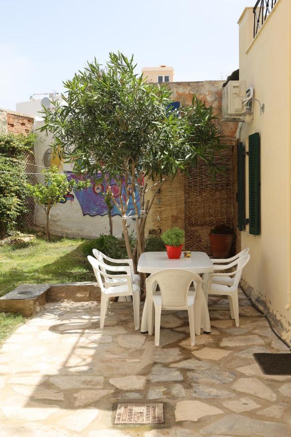 Babina'S Place-Traditional House In Hermópolis Exterior foto